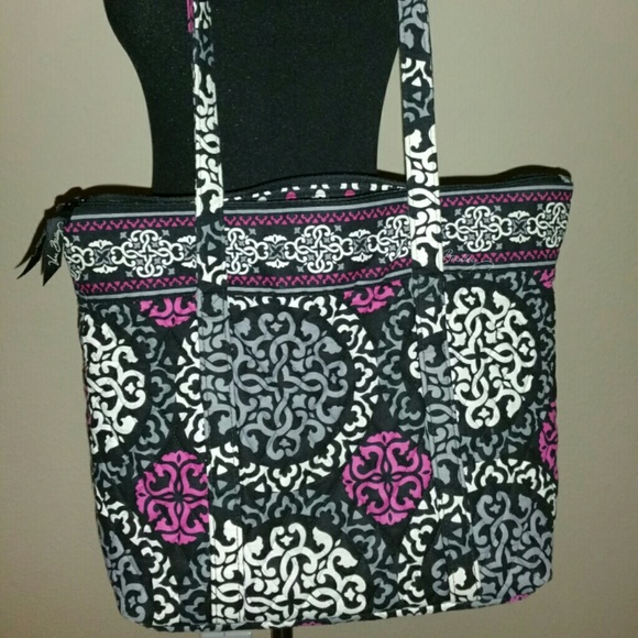 Vera Bradley tote bag in Canterbury Magenta