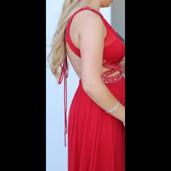 Prom dress - Picture 3 of 3