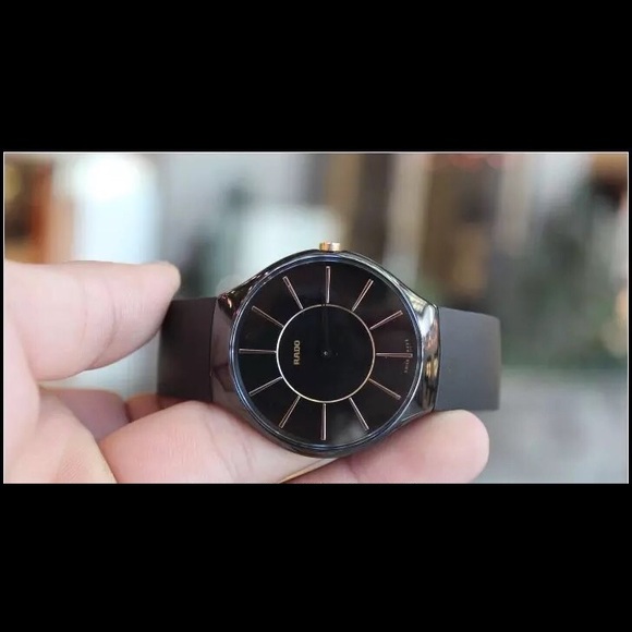 Rado Swiss Made Thinline Ceramic watch R27741159