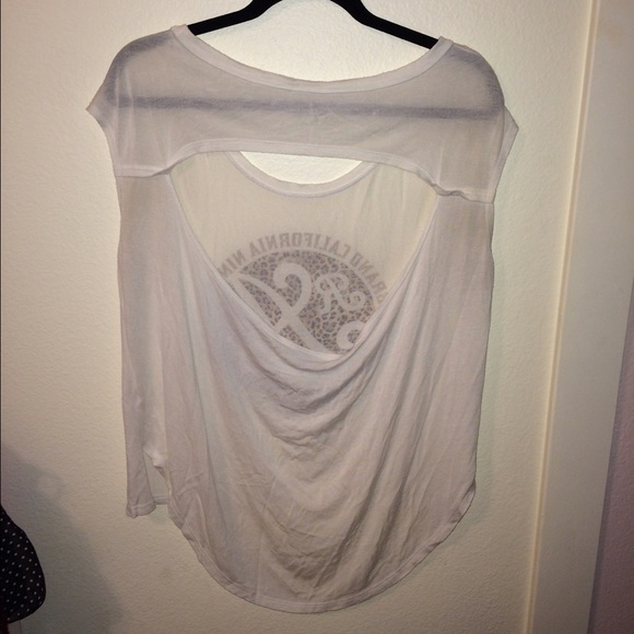 Flowy Casual Logo Shirt - Picture 2 of 2