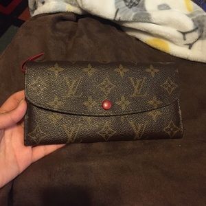 Louis Vuitton - Emilie Wallet
