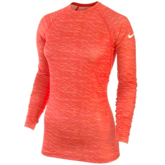 Nike pro hyperwarm shirt
