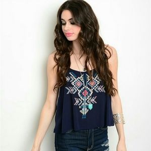 Sphagetti  woven aztec design crop top