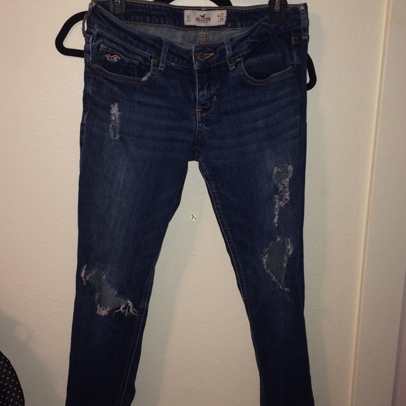 Distressed Jeans - Picture 1 of 2