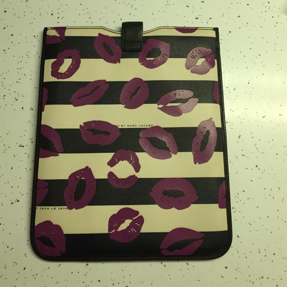 Marc Jacobs IPad Case