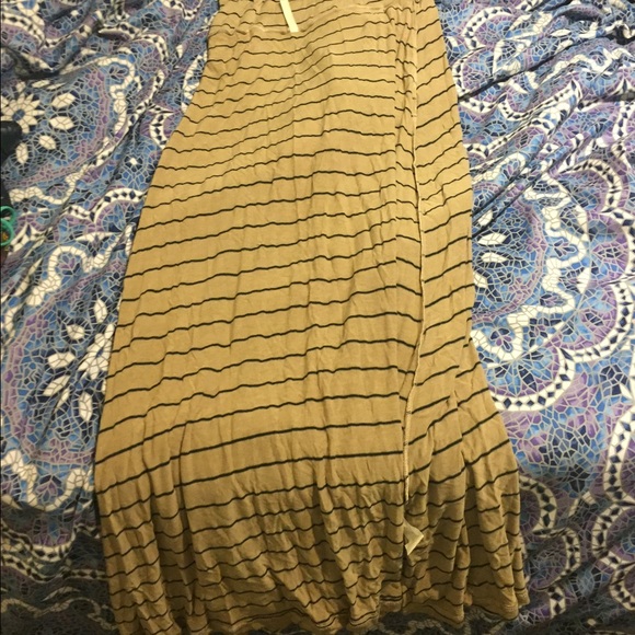Tan and black maxi skirt