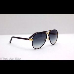 SOLD SOLD!Gucci 2887/s Black Leather Authentic