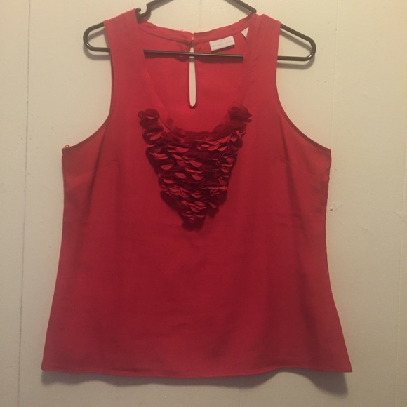 Red layering shell top
