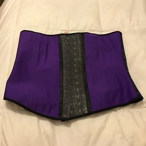 Waist Cincher