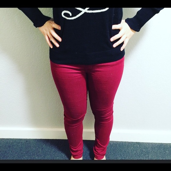 Red jeans - Picture 1 of 2