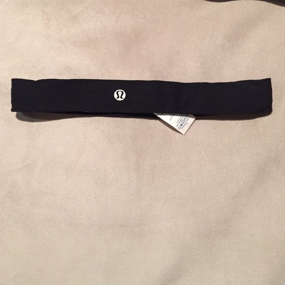 lululemon athletica Accessories - Lululemon headband - EUC *FLASH SALE*