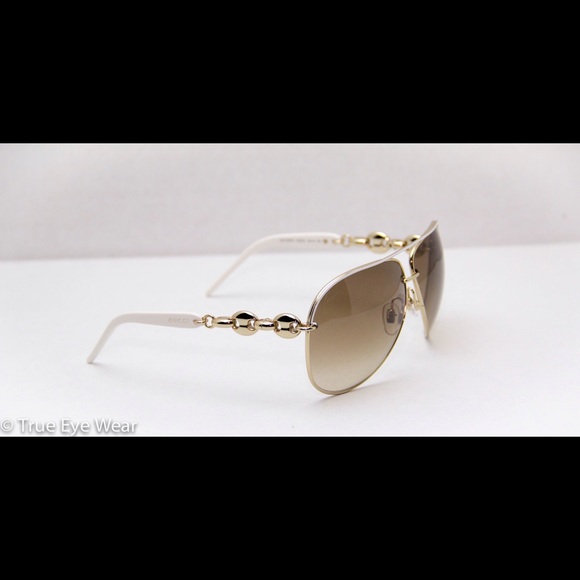 SOLD SOLD! Gucci 4225/s