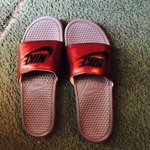 Nike slides