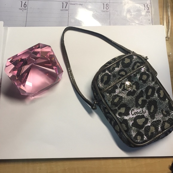 Authentic coach phone case - Picture 1 of 1