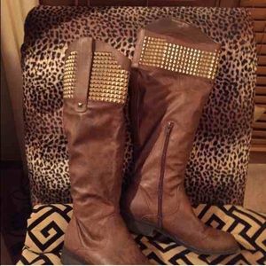 Candies boots