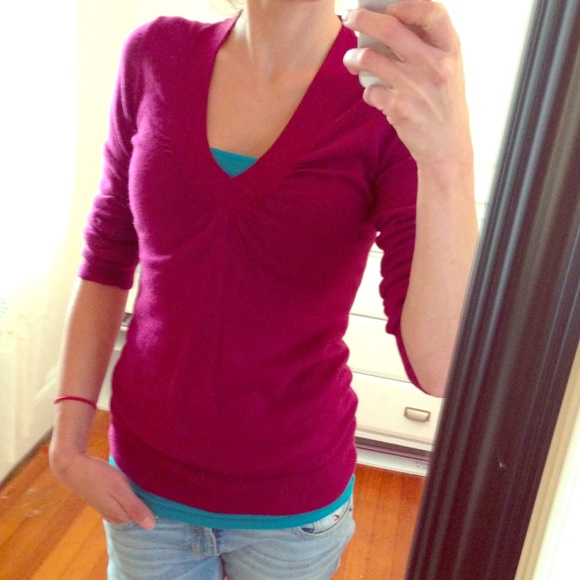 🛍️sold🛍️ Banana Republic Sweetheart Sweater - Picture 1 of 4
