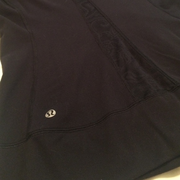 Lululemon long sleeve jacket