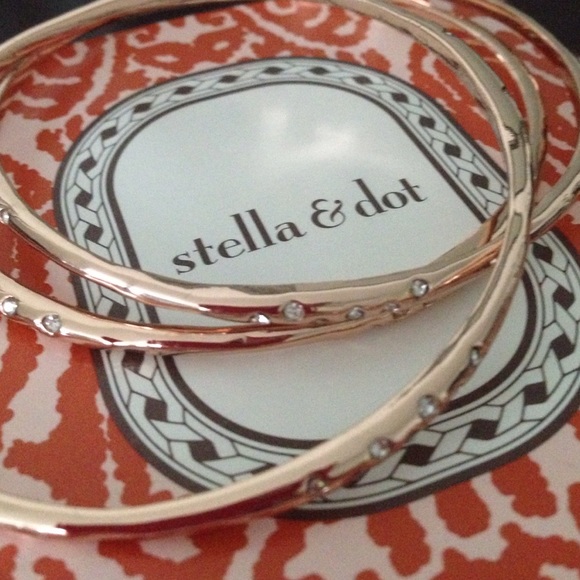 Stella & Dot Jewelry - Stella & Dot bangles