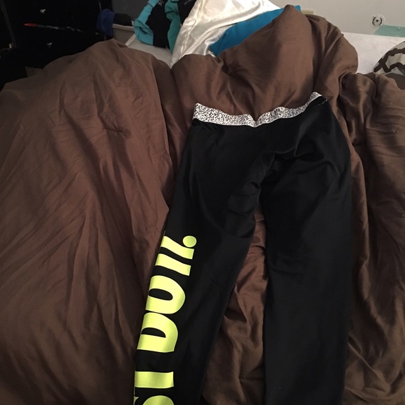 Nike leggings