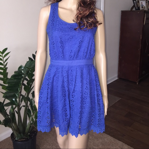 Eyelet/lace jumper