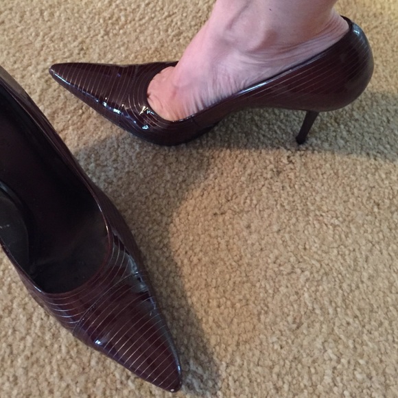 BCBGIrls Brown Pattern Pump Heels - Picture 4 of 4