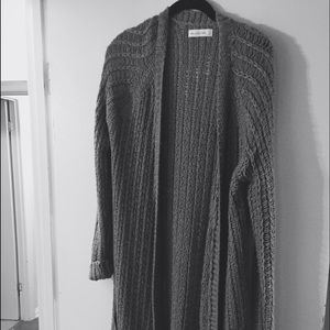 Dark grey woven sweater!