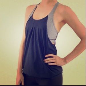 Lululemon Practice Freely Top in Inkwell Gingham