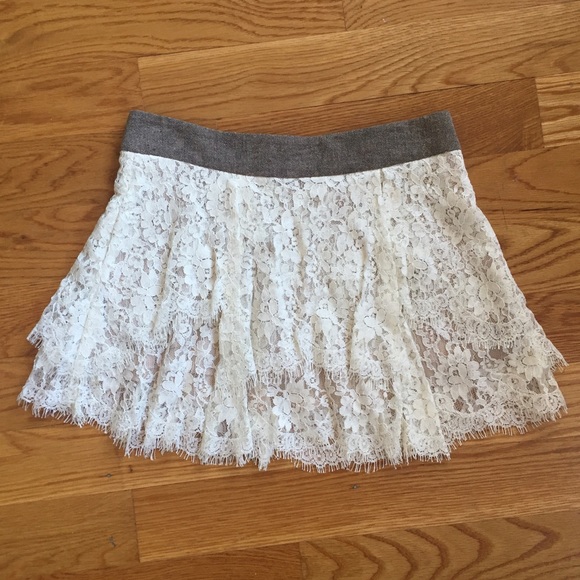 Femme D'armes Ivory Lace Tiered Skirt