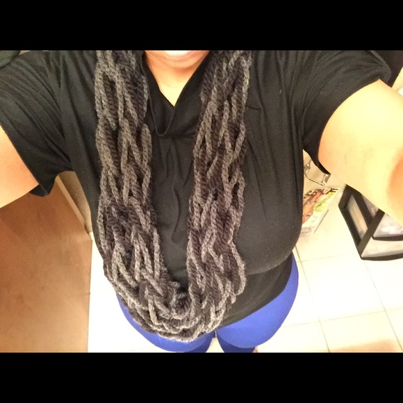 Chunky Knit Scart *** Christmas Special*** - Picture 3 of 4