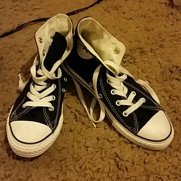 Converse. Comment if you have an offer! OBO