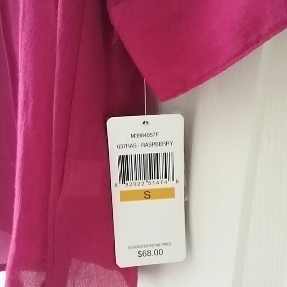 Stunning Tunic - Picture 3 of 4