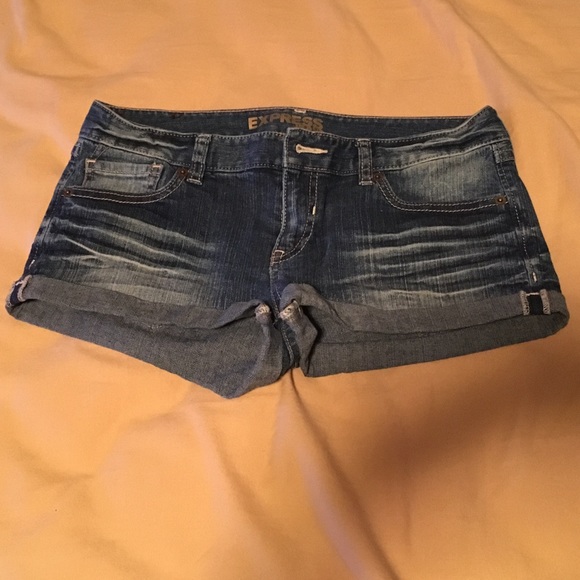 Express Shorts