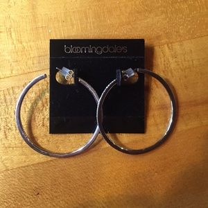NWT Bloomingdales earings