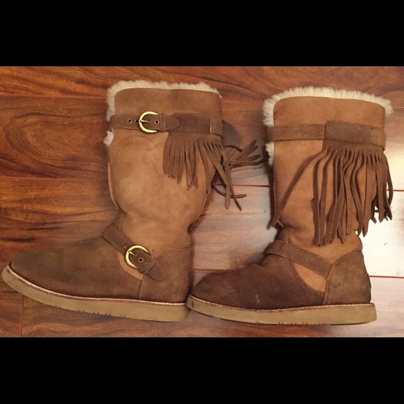Used ugg boots - Picture 3 of 5