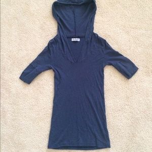 Michael Stars form fitting shirt