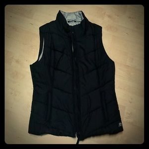 Aero polyester black zip up vest