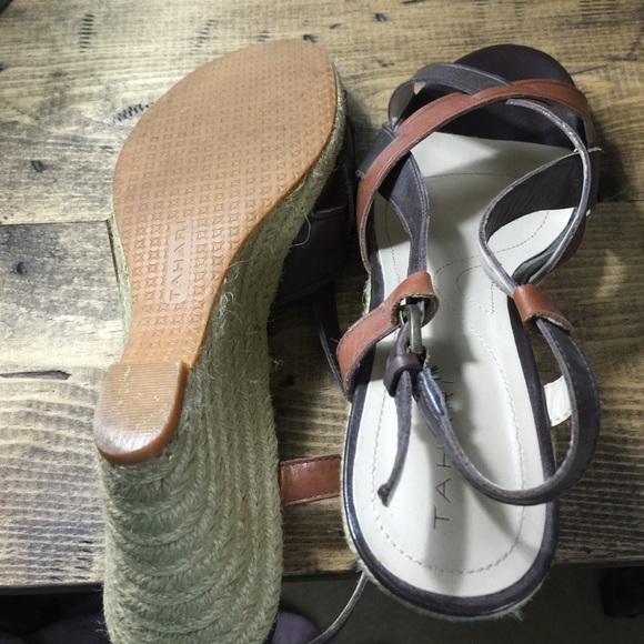 Tahari Kelly Rope Wedges - Picture 3 of 3