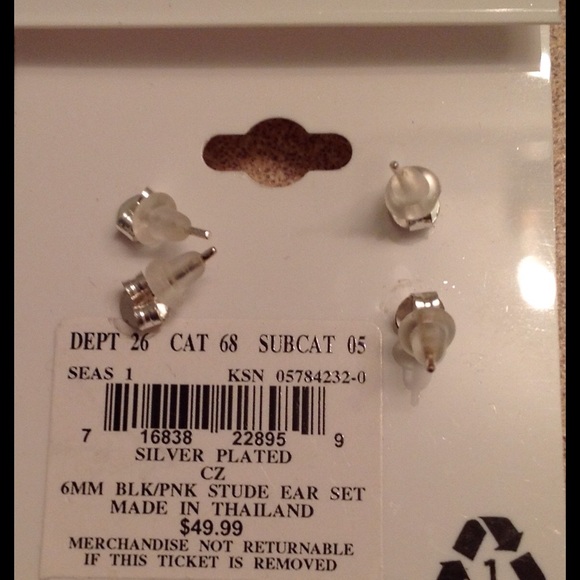 Earring sets - Picture 2 of 2