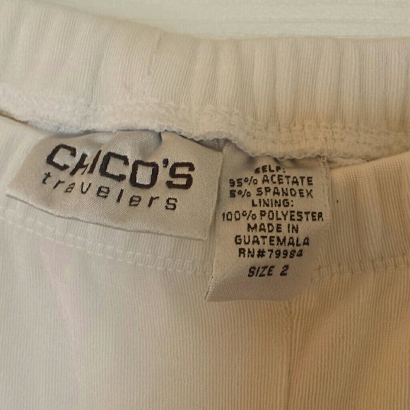 Capries - Picture 2 of 4