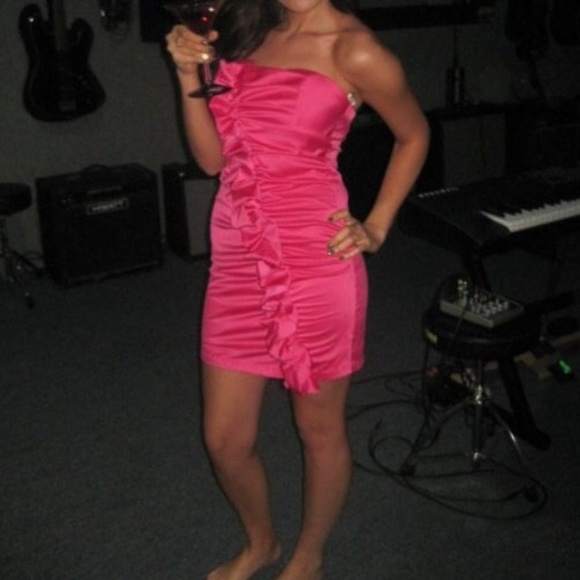 Von Maur party dress