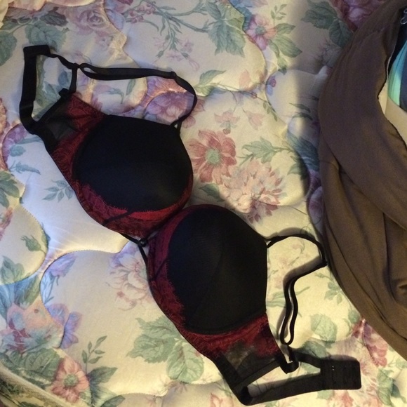 38 C Victoria Secret Bra