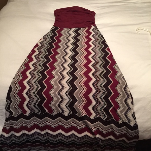 Strapless chevron dress - Picture 1 of 2