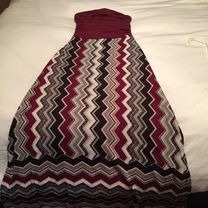 Strapless chevron dress