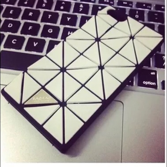 "Baobab" iPhone 6 and plus case. - Picture 3 of 4