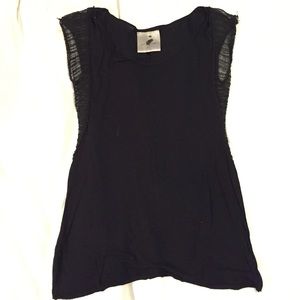 Hero crane back tank with detailed sleeves