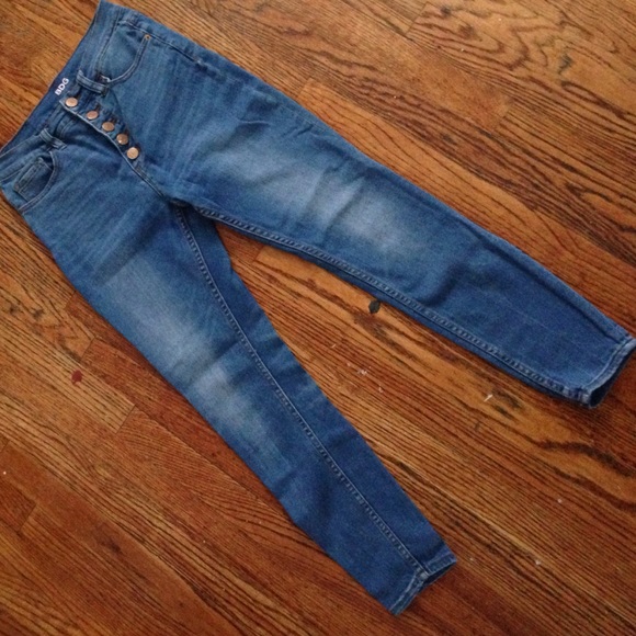 Skinny jeans