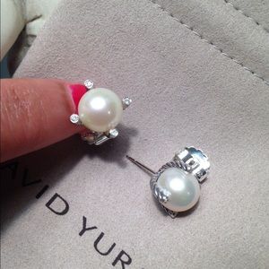 David Yurman 10mm Pearl Stud Earrings