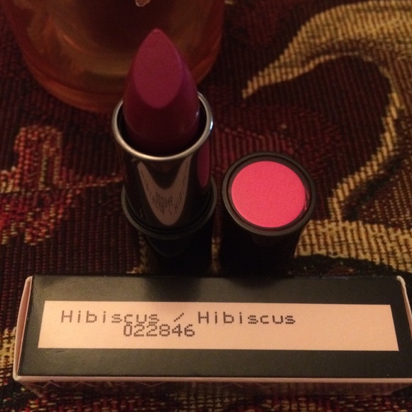 Mary Kay creme lipstick