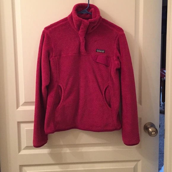 Patagonia pullover!! Hot pink