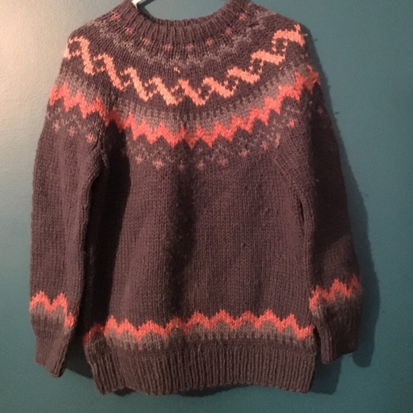 100% Icelandic wool sweater